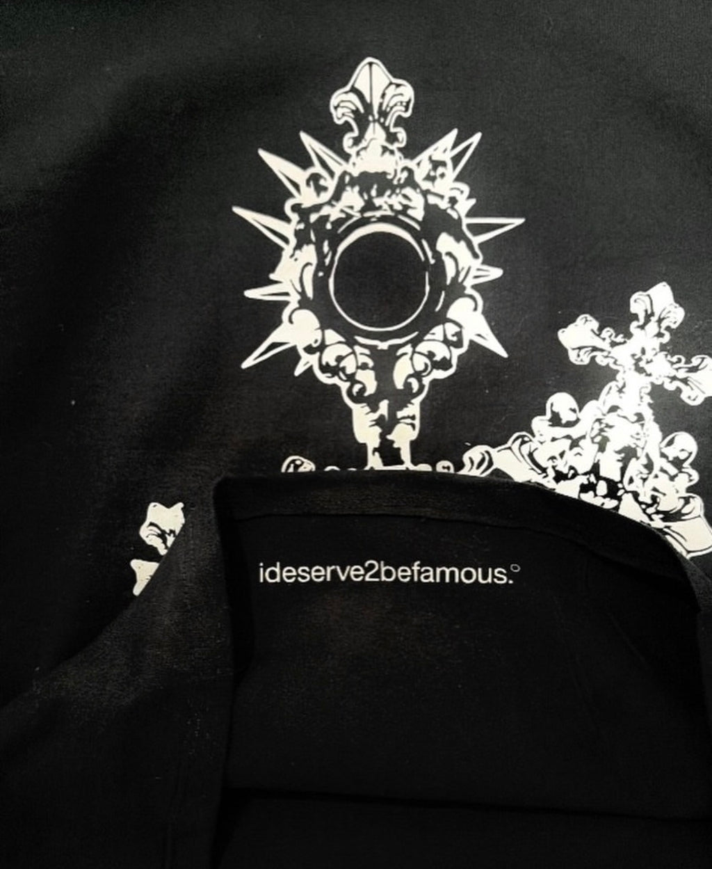 "the Black Mirrored Maces."